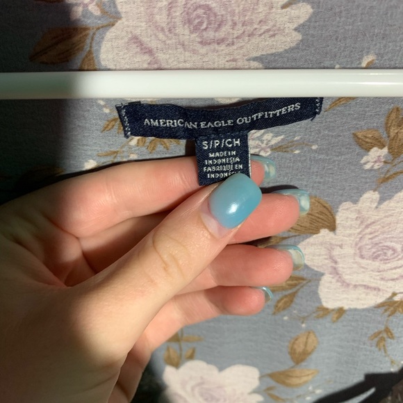 Blueish/Grayish Floral Top - Picture 2 of 3